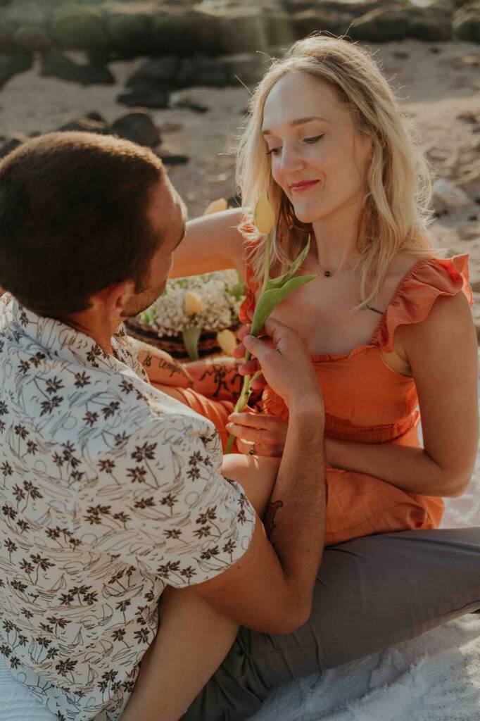 maui engagement photo