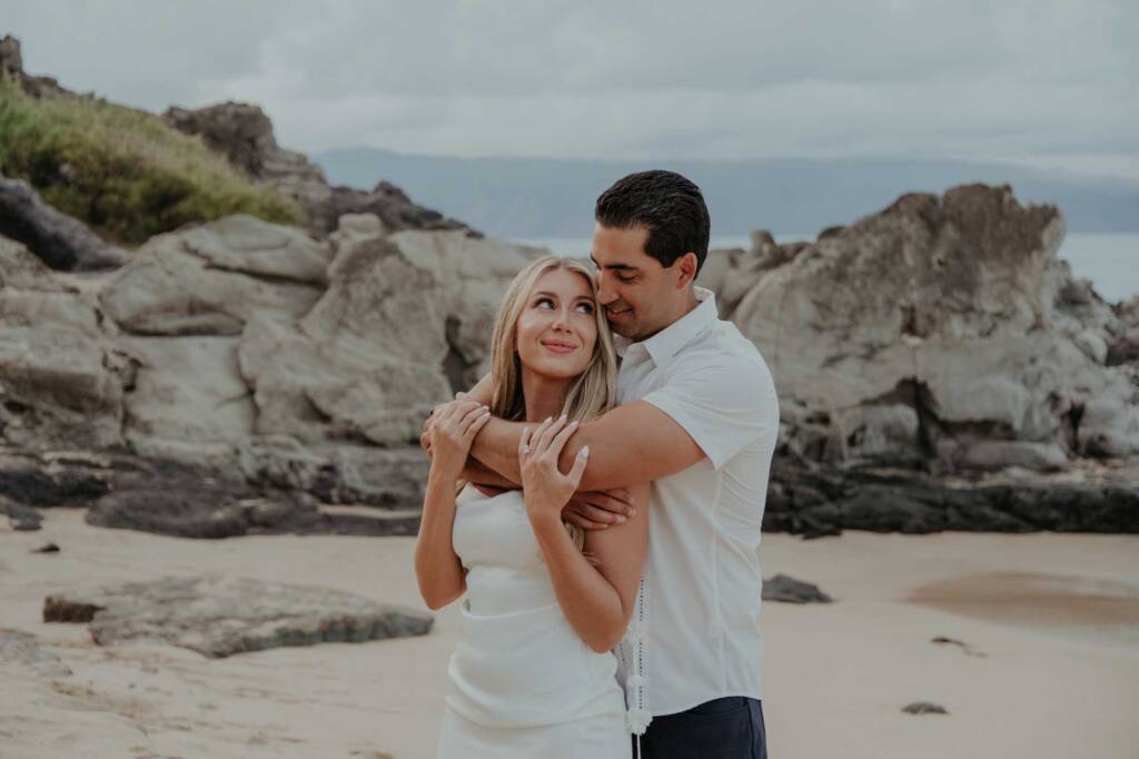 maui engagement photos