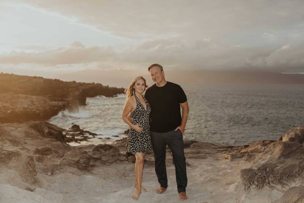 honeymoon photographer in maui
