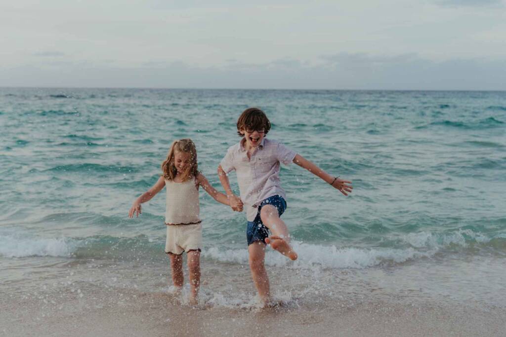 family photo session in maui hawaii