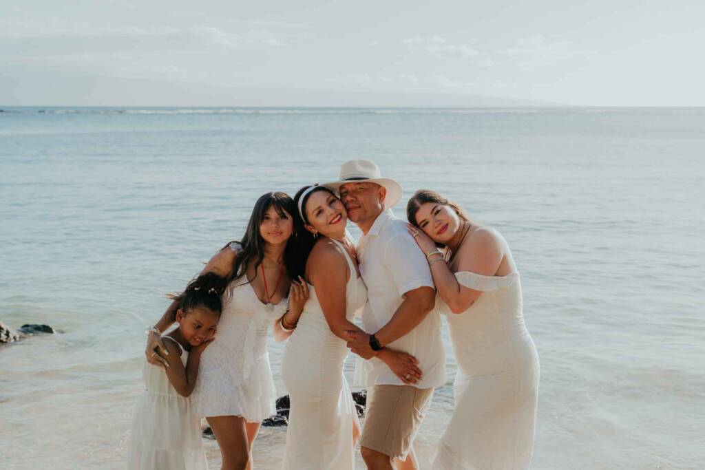 maui family photos at sunset