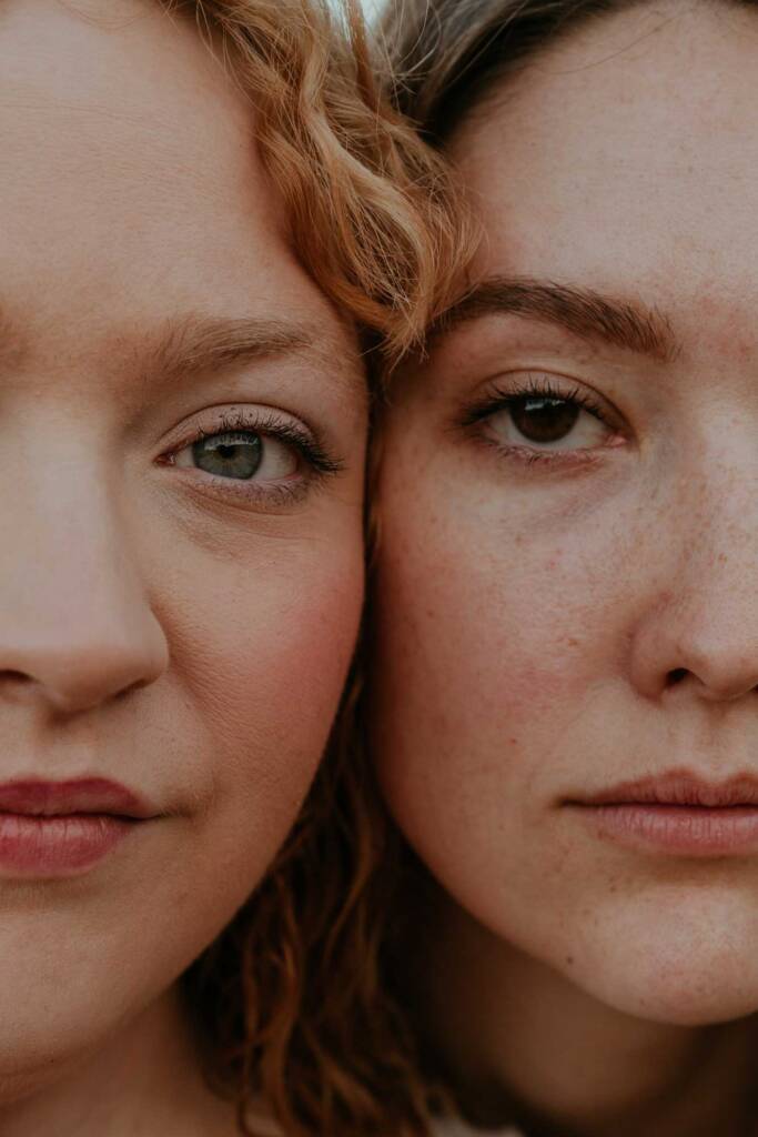 friends photoshoot in maui hawaii
