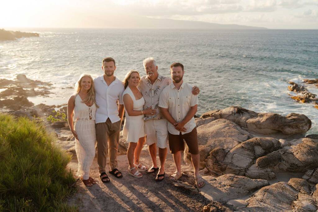 family photoshoot in maui hawaii